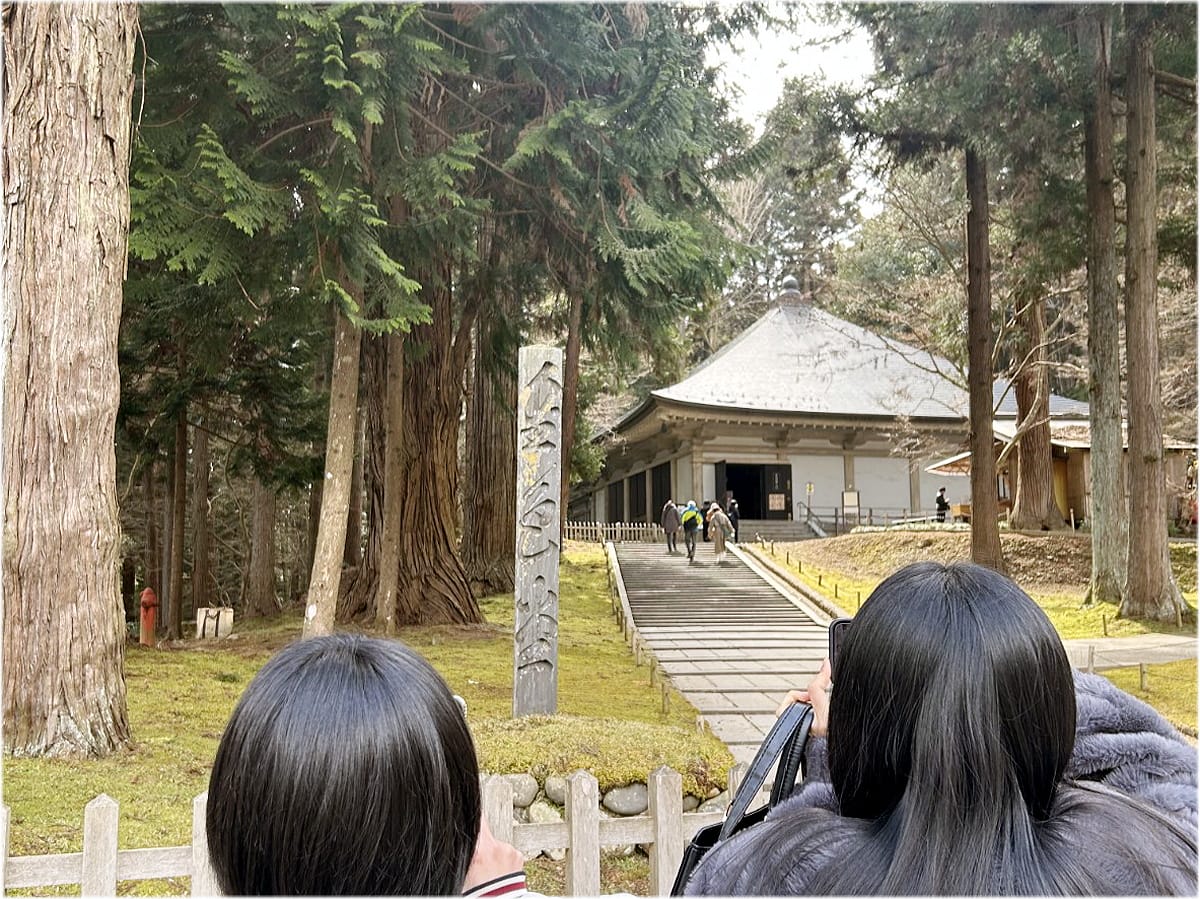 岩手県平泉の世界遺産を巡る日帰り旅・・・。